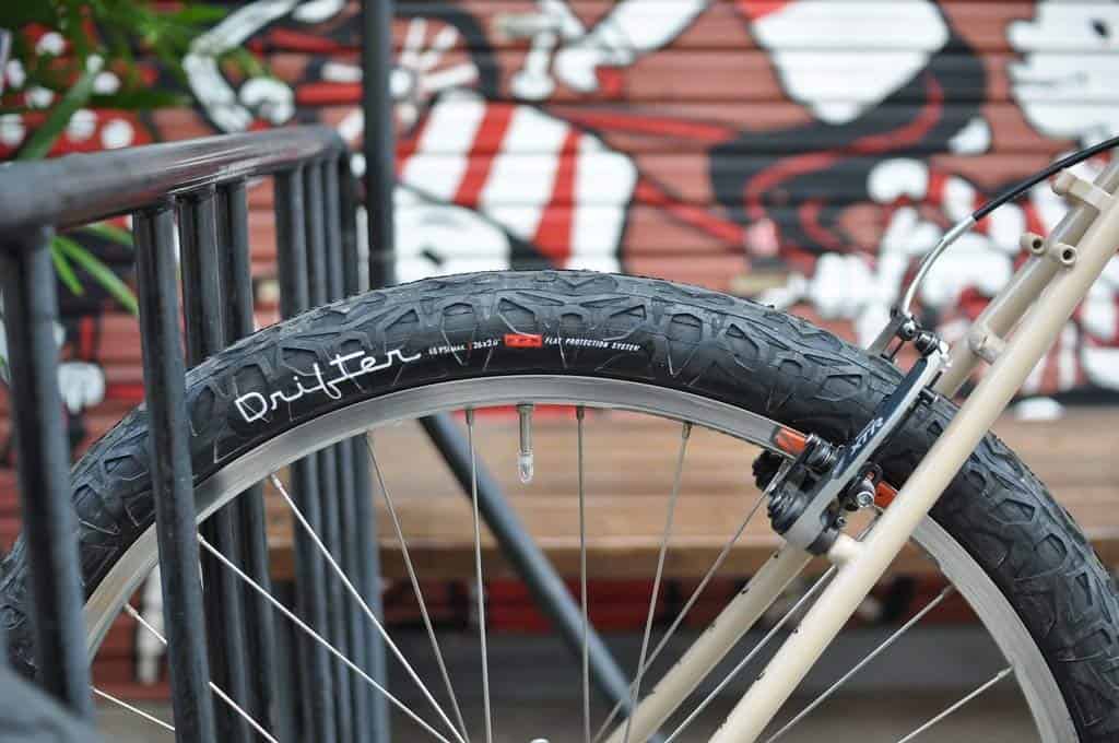 best road bike tyres for commuting